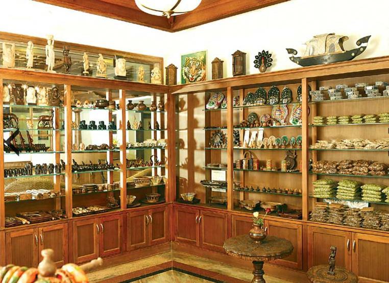 Grand Thekkady Hotel Kumily Kültér fotó