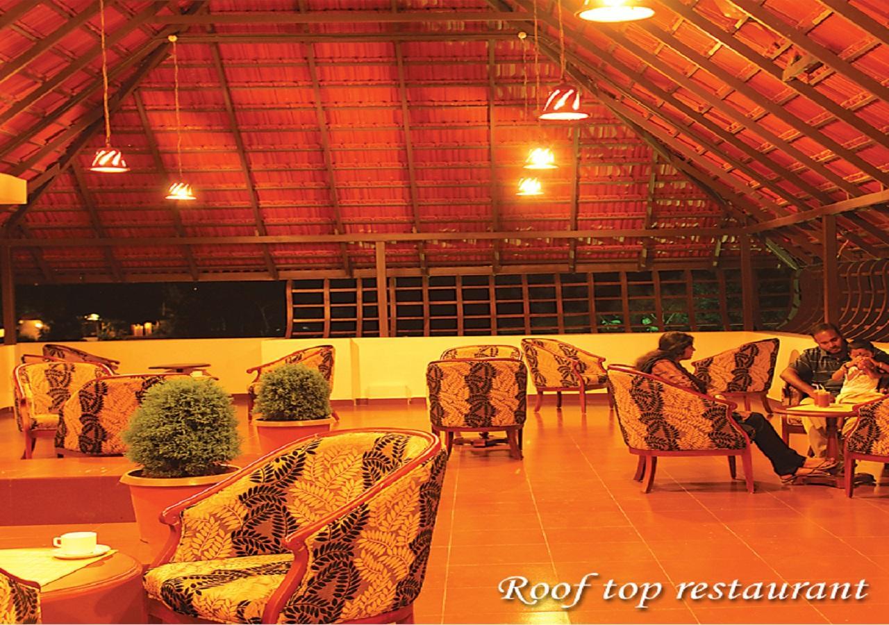 Grand Thekkady Hotel Kumily Kültér fotó