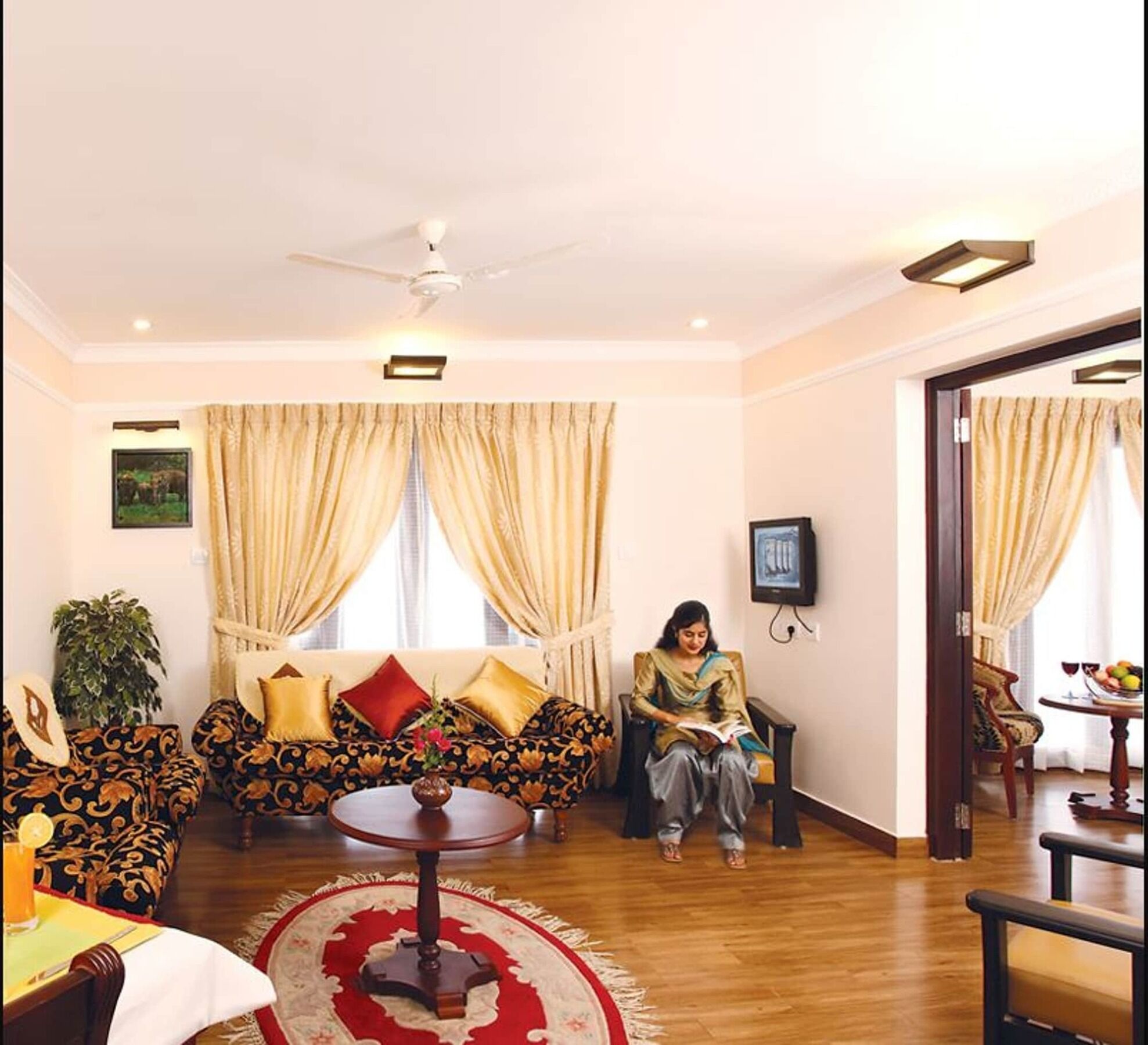 Grand Thekkady Hotel Kumily Kültér fotó